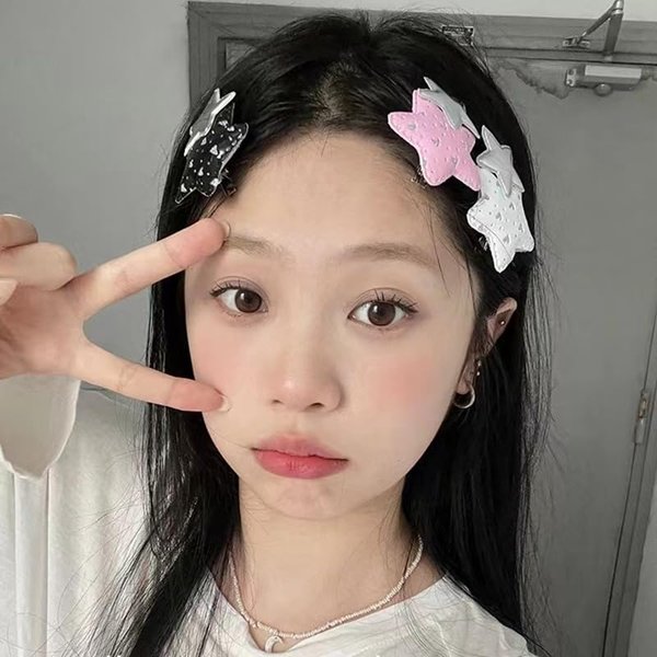 Star Hair Pins for Girls Side Hair Clip for Toddlers Cute Hair Barrettes for Fine Hairclips Duckbill Small Hair Accessories for Women Girls 6 Pack Star Clips for Hair Small Hairpin Star