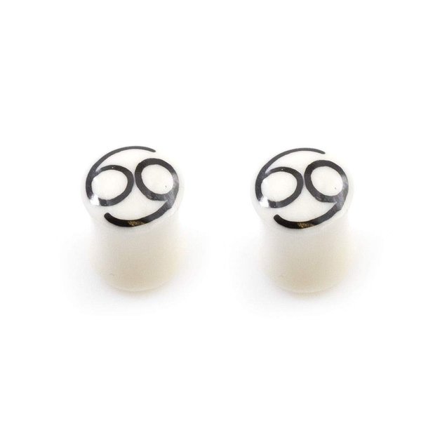 BodyJewelryOnline Unisex Organic Horn Ear Plugs, Tunnel Earrings, Piercing Stretchers, Hypoallergenic Supplies, 2G, White, Star Design