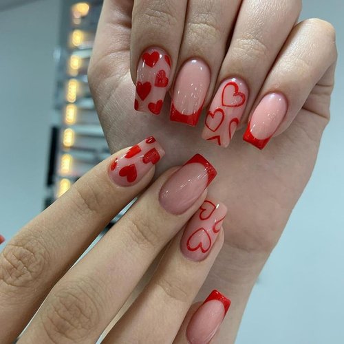 24Pcs Valentine's Day Press on Nails Medium Length Valentine's French Tip Fake Nails with Red Heart Love Design Stick on Nails Gift for Women DIY Valentine Romantic Manicure