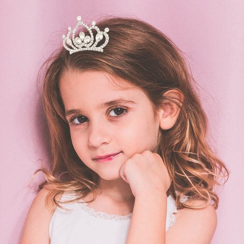 Yean Princess Crown Comb Mini Crystal Tiara Hair Comb Silver Rhinestone Tiara Birthday Party Favors Decorations and Accessories for Girls (Silver)
