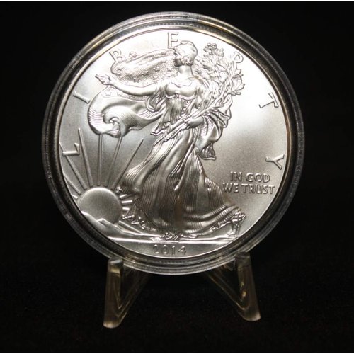 25 DISPLAY STANDS EASEL for Coins Capsules & Poker Chips Holders CLEAR ACRYLIC by Merrick Mint