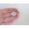Generic Small mini white daisy flower painted metal hair claw clip (Size: 1 inch)