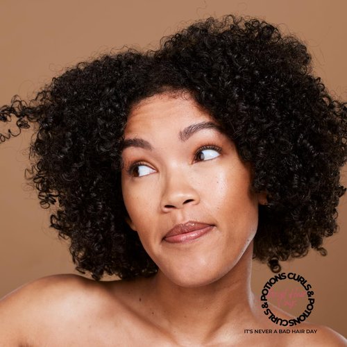 Curls & Potions Chebe Hydration Hair Mask for soft, smooth, hydrated hair. For all textures, reduce breakage, promote hair growth, & length retention