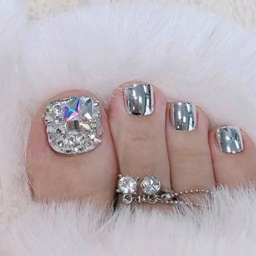 Foccna Glitter Silver Fake toenails,Press on Nails,Fake Nails,Luxury False Toenails Acrylic Foot False Nails Rhinestone Press on Toenails for Women and Girls, 24pcs