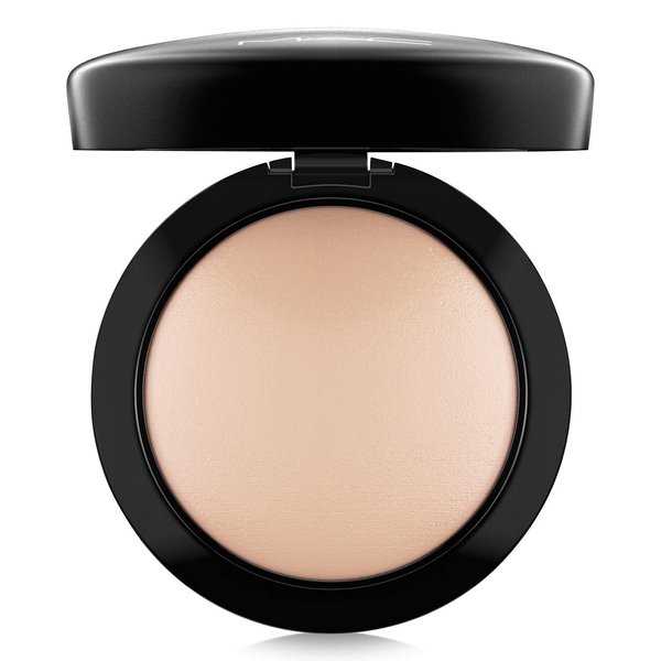 MAC Mineralize Skinfinish Light Plus Face Powder for Women, 0.35 Ounce