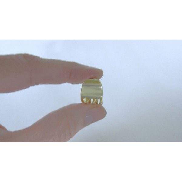 Generic Tiny mini matte gold tone metal hair claw clip (Clip quantity: 2 clips), 1 Count (Pack of 1)