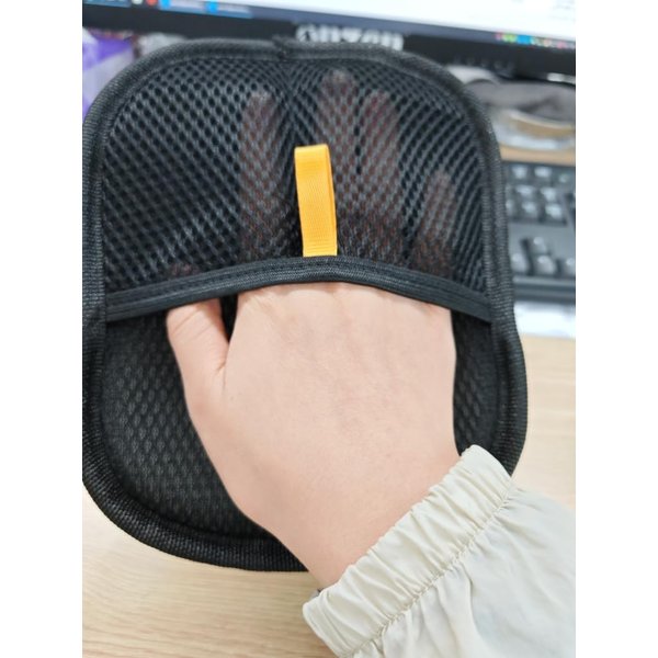 Pet Hair Remover Glove, Black Mesh Design with Yellow Tab, Grooming Tool