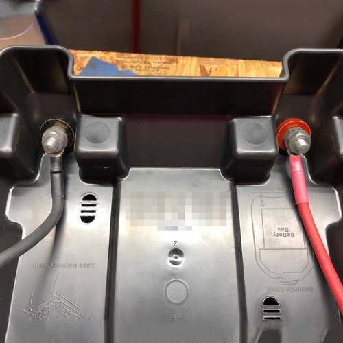 1/4" Copper Battery Terminal Stud Connector, Ampper M6 Remote Battery Binding Post Junction Post Block Terminal Kit, Pack of 2 (Red and Black)