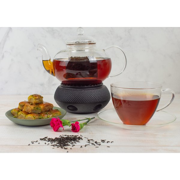 Sadaf Cardamom Tea Loose Leaf Tin 16 oz - Special Blend Cardamom Ceylon Black Tea - Product harvested in Sri Lanka