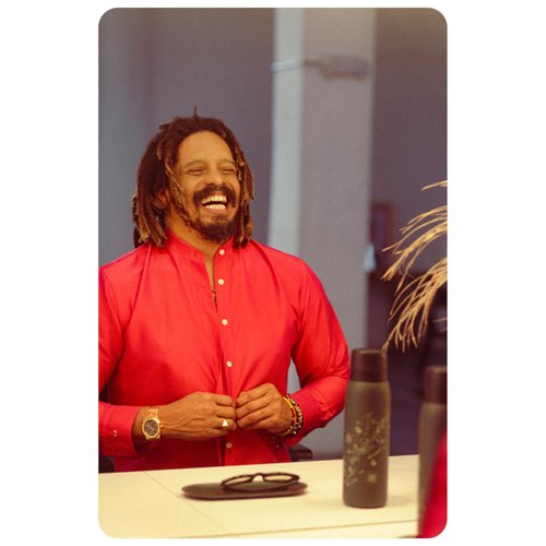 Marley Designed Bottle Pro Reusable Water Bottle with Filter, 80+ contaminants filtered, BPA Free, Sustainable Refills, 750ml, Filter Bottle + 1 Refill Included