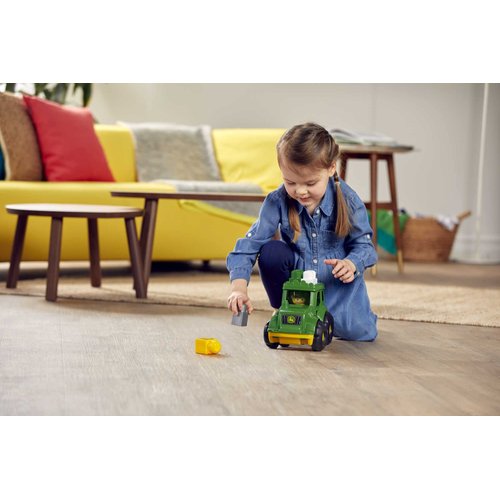 MEGA BLOKS John Deere Toddler Building Blocks Toy Set, Lil’ Tractor with 6 Pieces and Storage, 1 Figure, Green , Ages 1+ Years